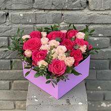 Цветочная композиция из Розы в коробке в Отрадное
