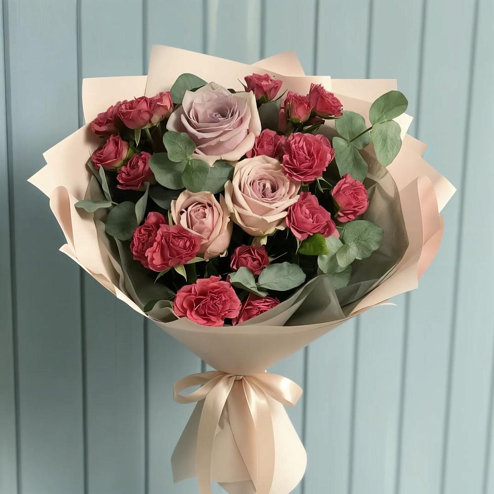 Букет цветов из: Гвоздики и Розы в Отрадное