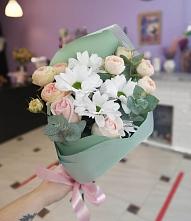 Букет цветов из:  Хризантемы и Розы #REPLACE_PRED# Отрадное