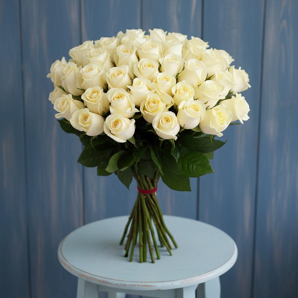 Букет 51 Белая роза Эдлесс Лав в Отрадное