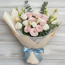 Букет цветов из:  Лизиантусы #REPLACE_PRED# Отрадное