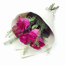 Букет цветов из:  Розы в Отрадное