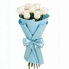 Букет 7 белых роз Проуд в Отрадное