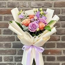 Букет цветов из:  Лизиантусы и Розы #REPLACE_PRED# Отрадное