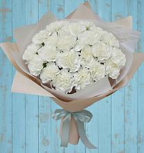 Букет цветов из:  Гвоздики в Отрадное