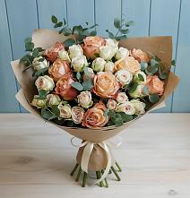 Букет цветов из:  Альстромерии и Розы в Отрадное
