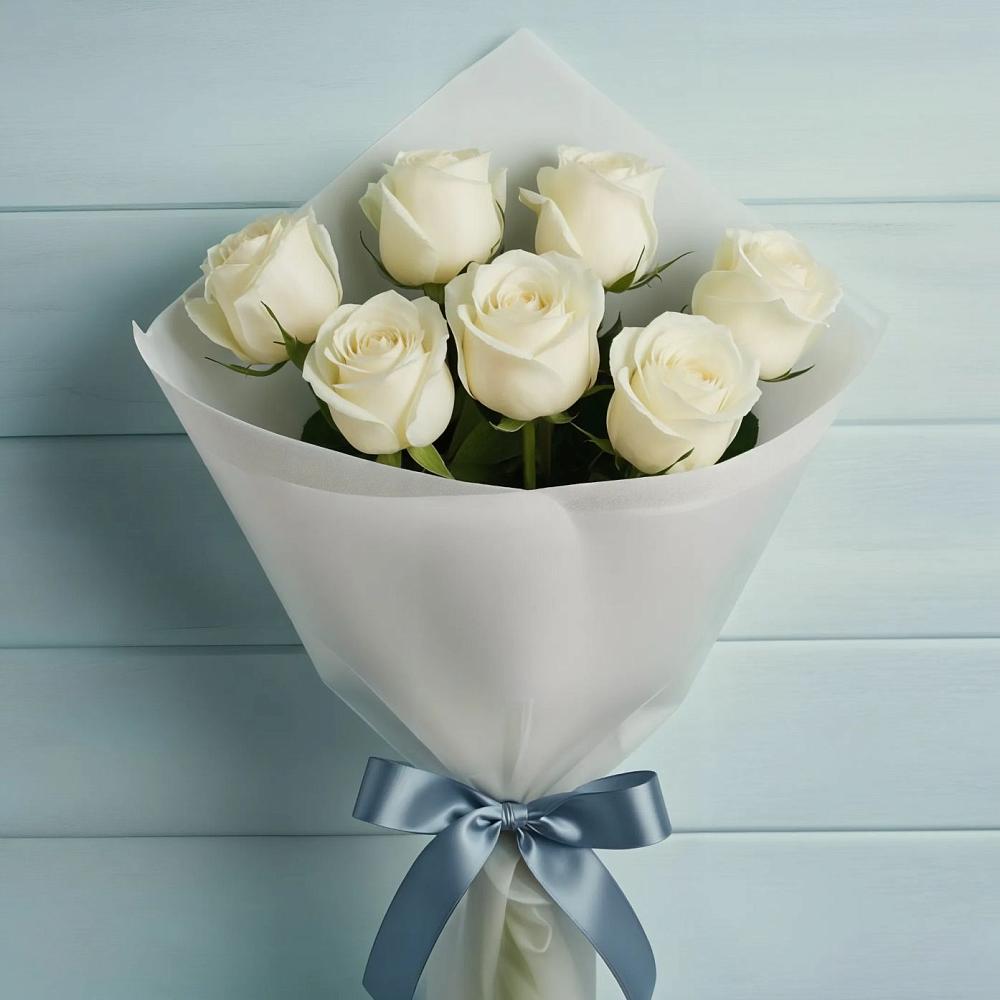 Букет 7 Белых роз Эдлесс Лав в Отрадное